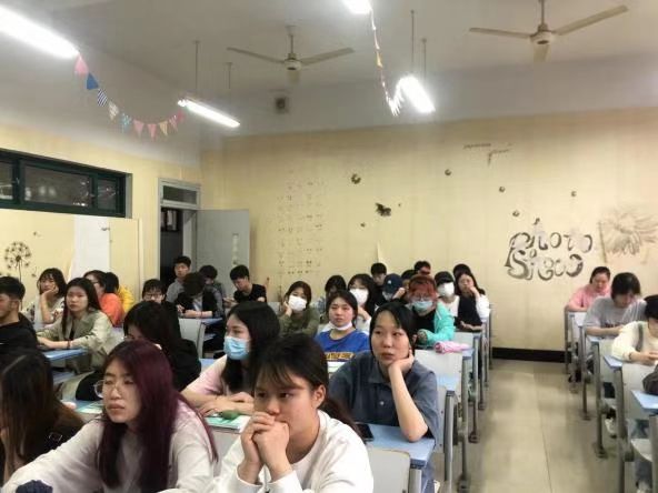ac284f4353302f9cf72e974f7a6dfab