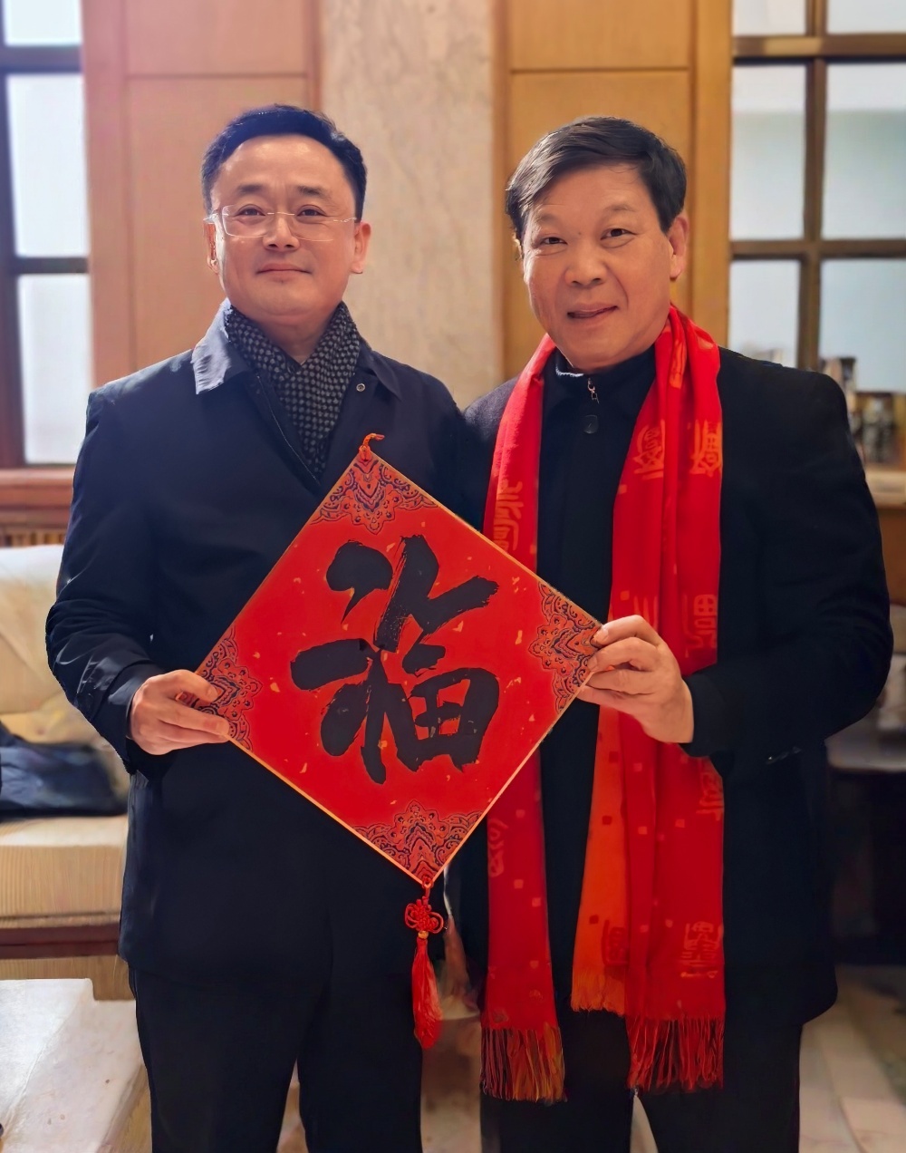 王学岭现场送“福”