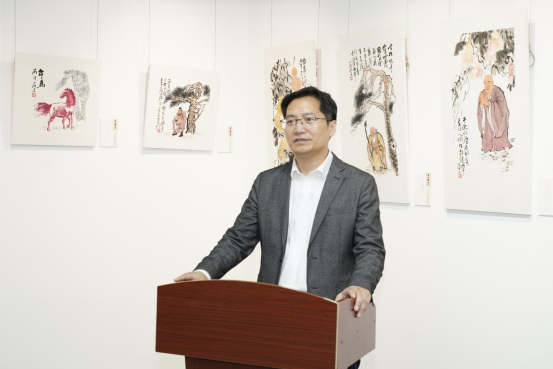 中国人民大学文艺复兴研究院副院长、中国人民大学复兴美术馆馆长左古山